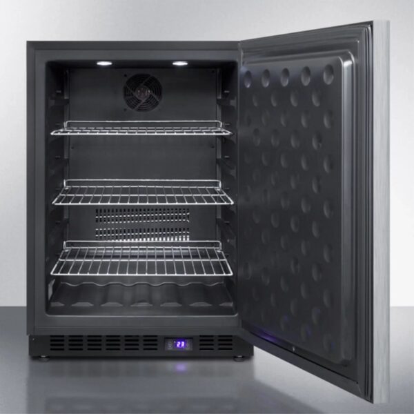0643e88d-329e-5bd6-97b9-8be71cb1d89e.jpg