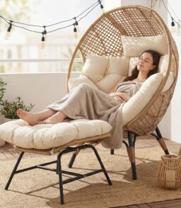 NICESOUL Wicker Egg Chair With Ottoman. Beige - 440 Lbs