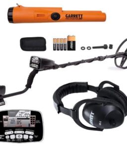 Garrett AT PRO Metal Detector With Pro-Pointer AT Underwater Pinpointer And 8.5 x 11 in PROformance DD Searchcoil
